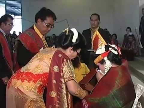 borhat ma dainang